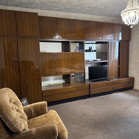 Apartment Near Opera Hause Dnepropetrovsk Exterior foto