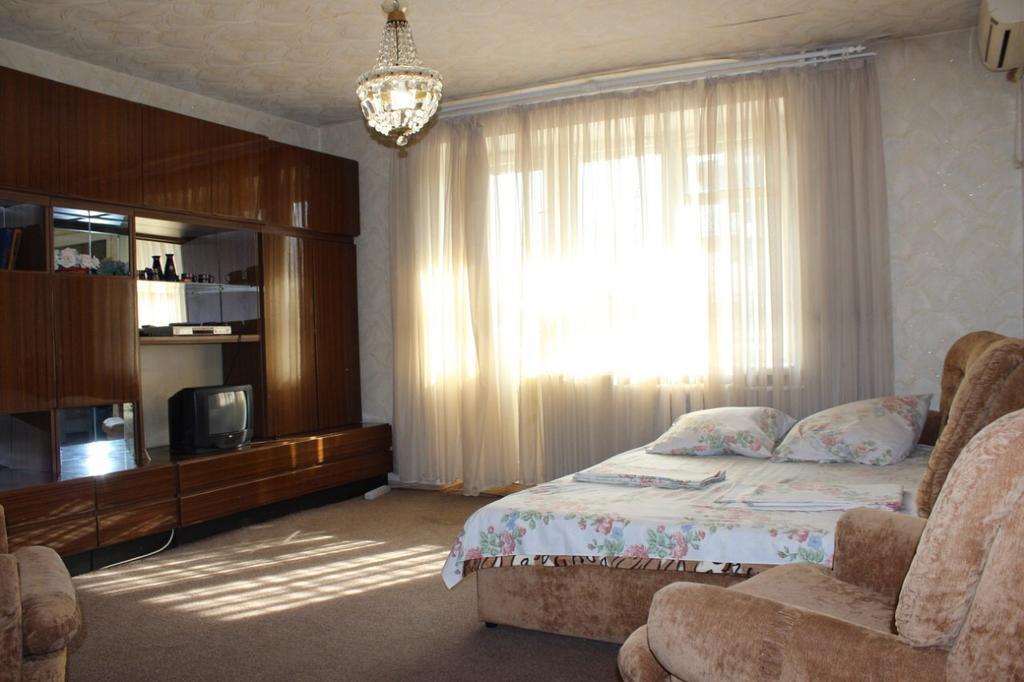 Apartment Near Opera Hause Dnepropetrovsk Exterior foto