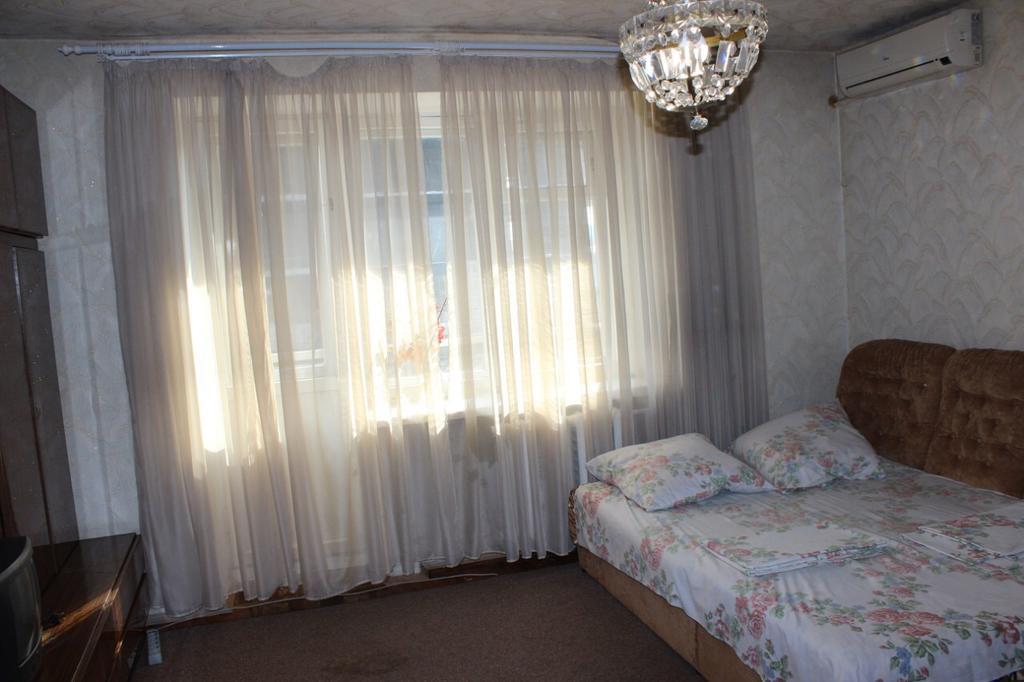 Apartment Near Opera Hause Dnepropetrovsk Exterior foto