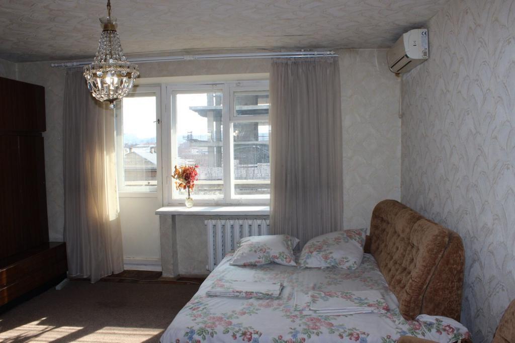 Apartment Near Opera Hause Dnepropetrovsk Exterior foto
